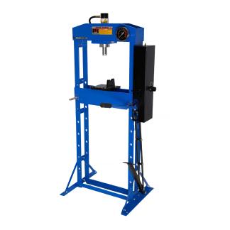 ����� �������������� 15 ����, ���������, � �������, ���� ����� RAL 5005 ROSSVIK